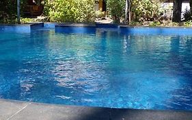 Elephant House And Bungalows Gili Air