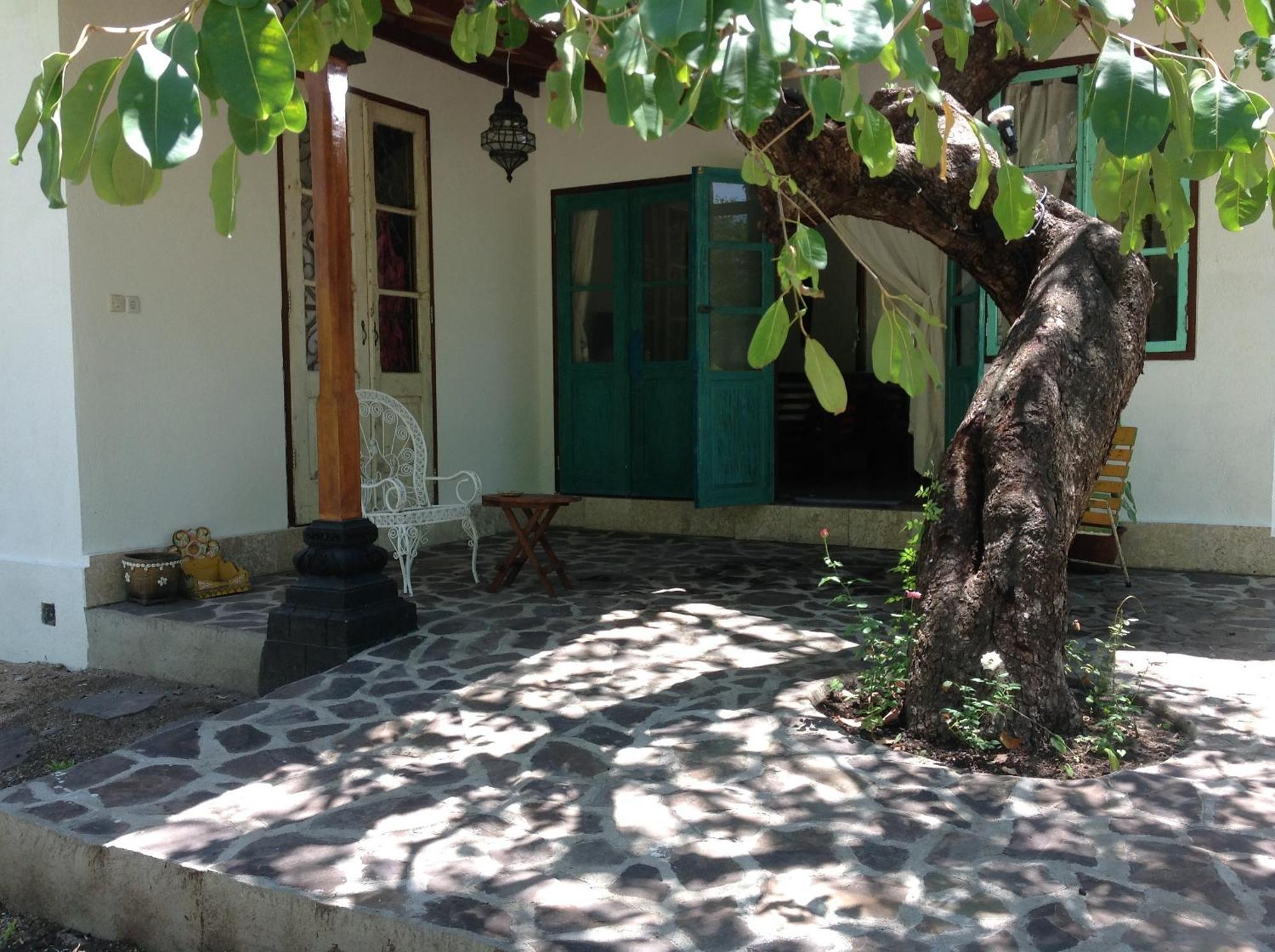 Elephant House And Bungalows Gili Air Room photo